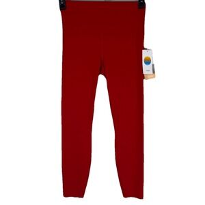 Vuori All The Feels Leggings Woman's Size Medium Red Scarlet Performance NWT